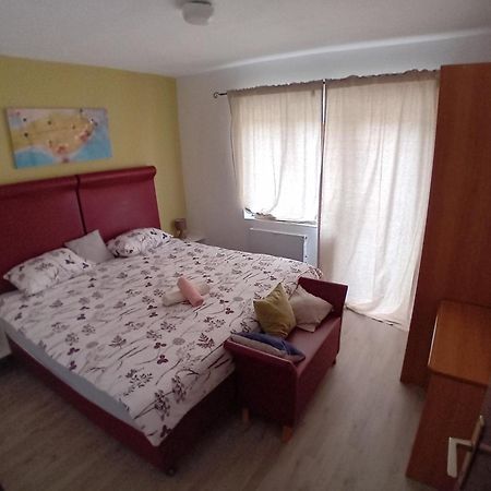 Holiday Home Ivano Korenica Dış mekan fotoğraf
